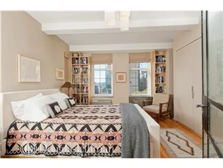 London Terrace Towers, 465 West 23rd Street, #8D