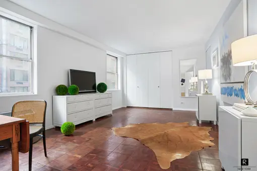 The George, 433 East 56th Street, #6A
