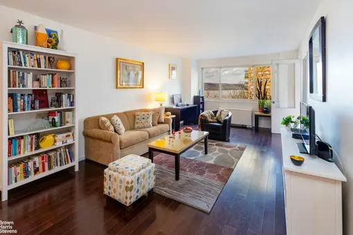 2621 Palisade Avenue, #2H