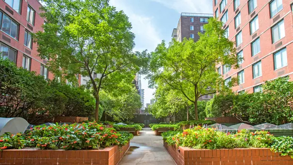 West 96th Apartments, 750 Columbus Avenue, #10K