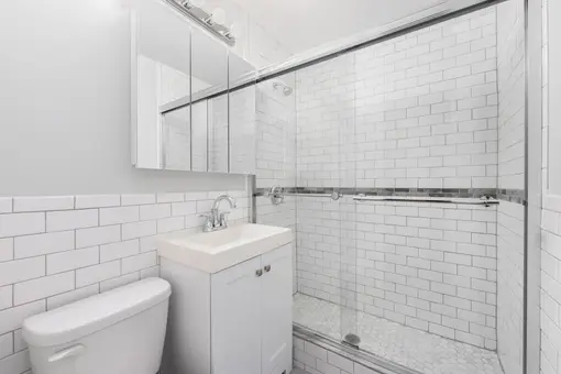 212 East 77th Street, #1H