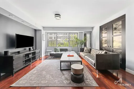 Plaza 400, 400 East 56th Street, #3D