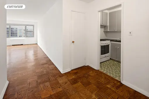 420 East 72nd Street, #15E