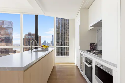 77 Greenwich Street, #23A