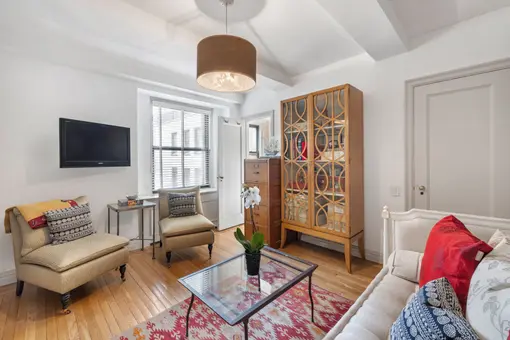 Eastgate, 220 East 73rd Street, #10DE