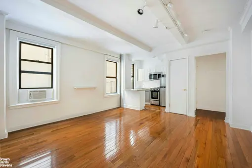 17 West 64th Street, #2D