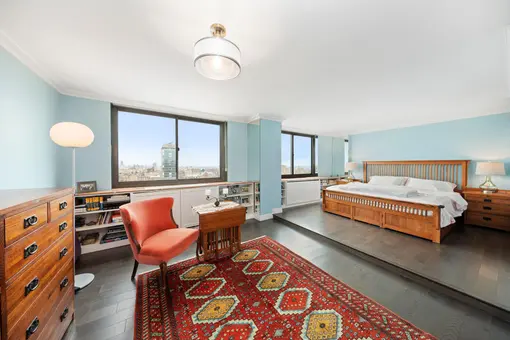 The Columbia, 275 West 96th Street, #34CD