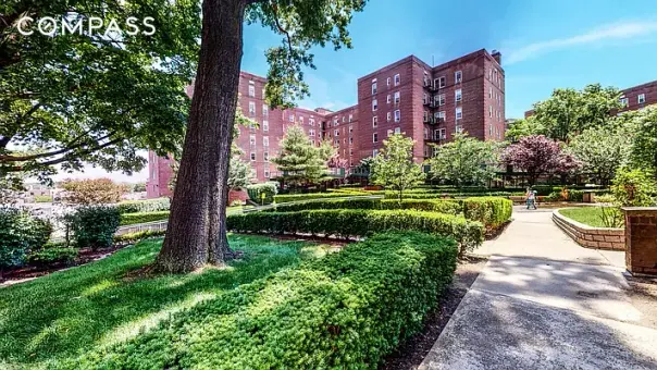 Netherland Gardens, 5600 Netherland Avenue, #1G