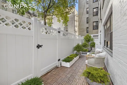 Manhattan East, 315 East 65th Street, #1A