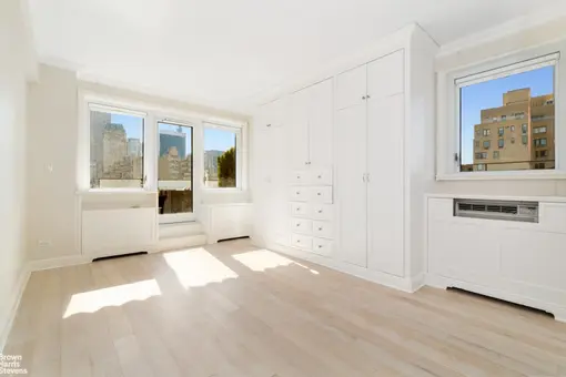 20 East 68th Street, #15D