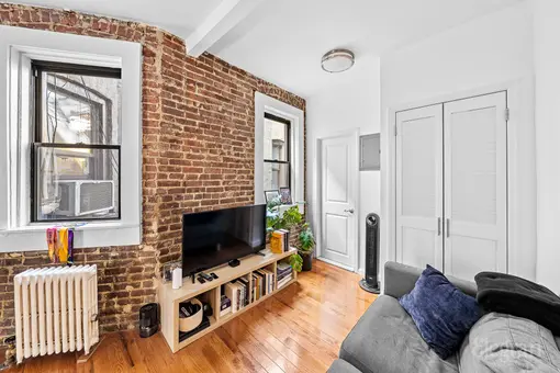 426 East 73rd Street, #5RW