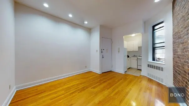 332 East 93rd Street, #5D