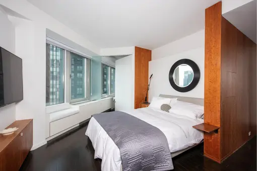 CitySpire, 150 West 56th Street, #5503