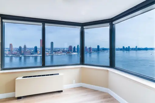 The Horizon, 415 East 37th Street, #30F