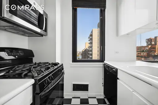 Channel Club, 455 East 86th Street, #19D