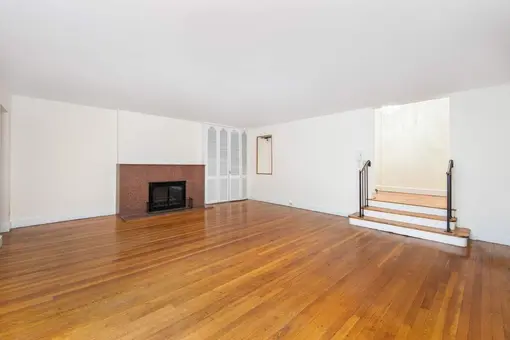 16 East 73rd Street, #1R