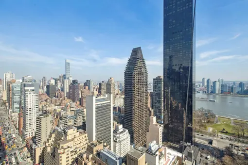 Dag Hammarskjold Tower, 240 East 47th Street, #37C