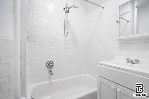 258 East 112th Street, #5C