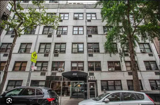 255 West 75th Street, #4B