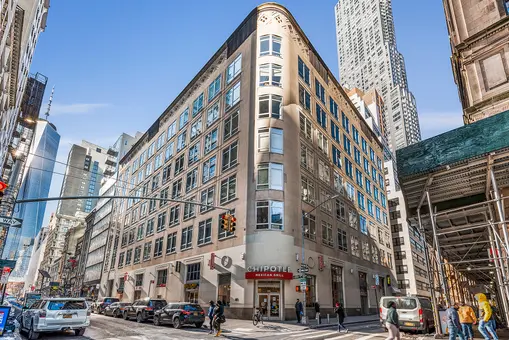 District, 111 Fulton Street, #422