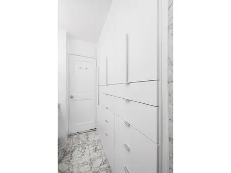 166 East 61st Street, #4B