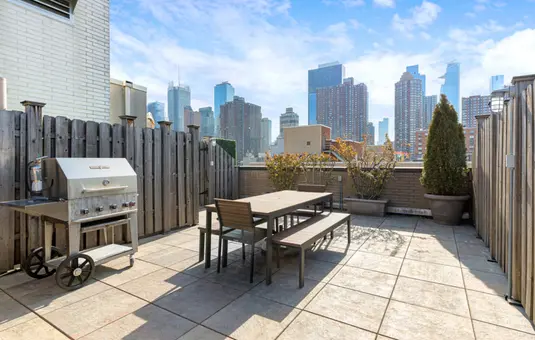 The 505, 505 West 47th Street, #1ES