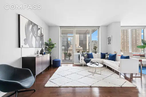 The Charleston, 225 East 34th Street, #21I