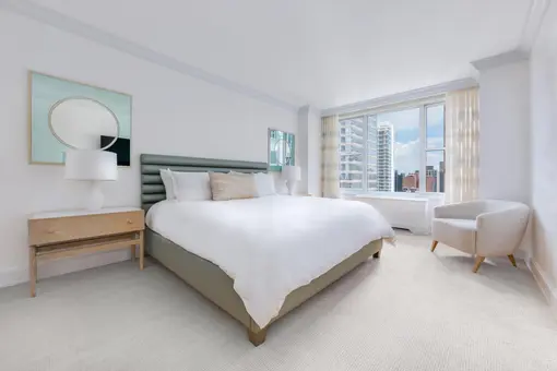 The Galleria, 117 East 57th Street, #31A