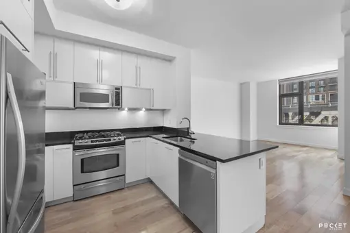 J Condominium, 100 Jay Street, #10L