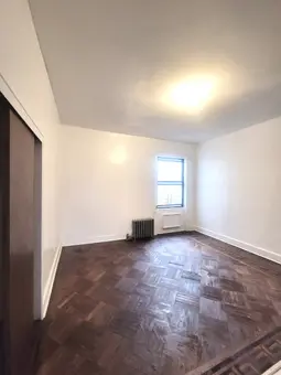 767 Eastern Parkway, #4B