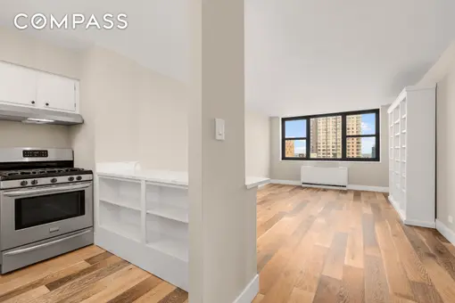 Plymouth Tower, 340 East 93rd Street, #28H