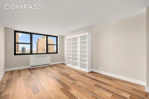 Plymouth Tower, 340 East 93rd Street, #28H