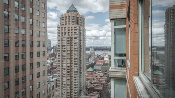 Longacre House, 305 West 50th Street, #25G