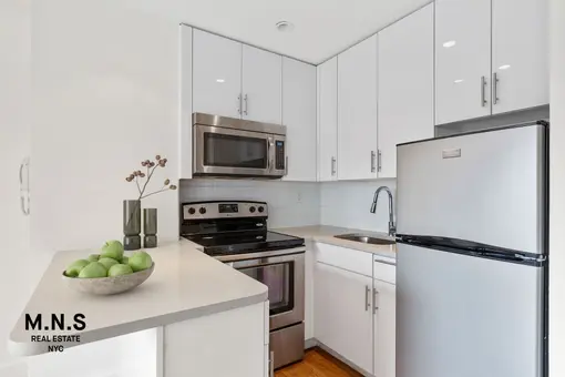 337 West 30th Street, #2D