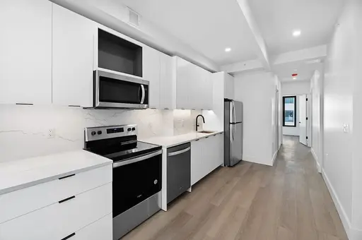 The Enclave, 212 East 125th Street, #11I
