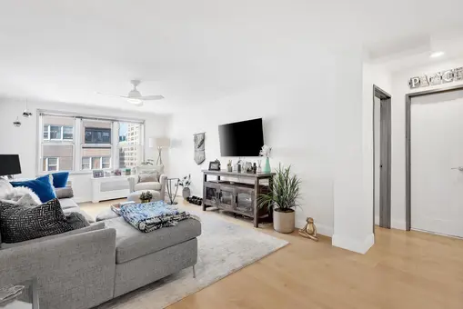 160 East 27th Street, #12B