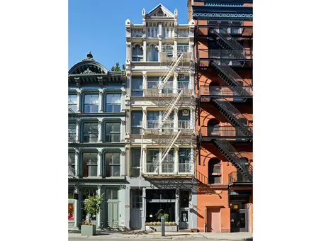 435 Broome Street, #RES