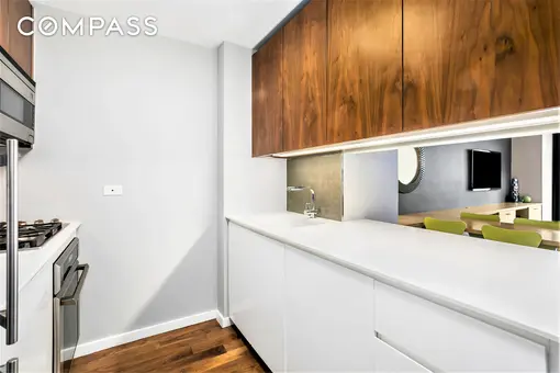 515 East 72nd Street, #12H