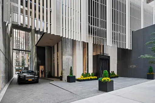 The Centrale, 138 East 50th Street, #15C