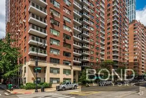 50 Sutton Place South, #2B