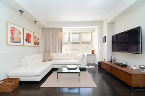 205 East 63rd Street, #5H