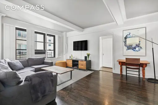 The Gramercy House, 235 East 22nd Street, #8L