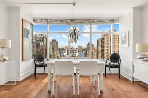 3 Lincoln Center, 160 West 66th Street, #19A