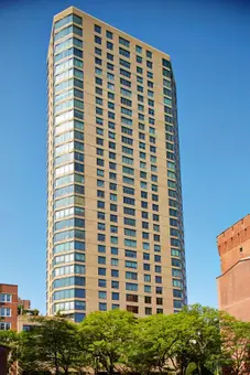 Carnegie Hill Tower, 40 East 94th Street, #9DE