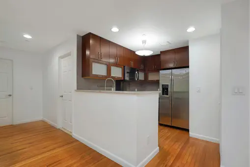 Parkville Promenade Condominiums, 702 Ocean Parkway, #3B