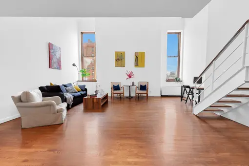 Rutherford Place, 305 Second Avenue, #718