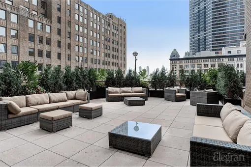 The Corinthian, 330 East 38th Street, #14K