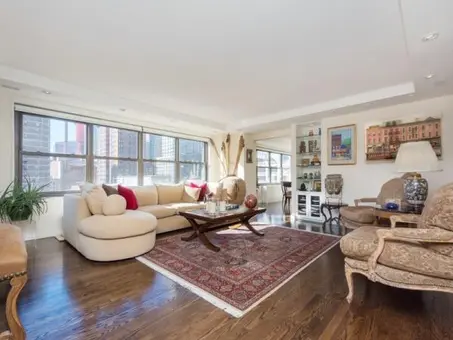 Lincoln Towers, 140 West End Avenue, #8CD
