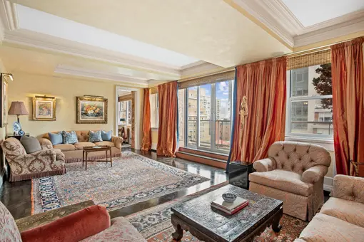 The Victorian, 175 East 62nd Street, #17A