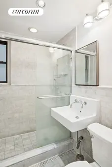 436 East 58th Street, #4CD